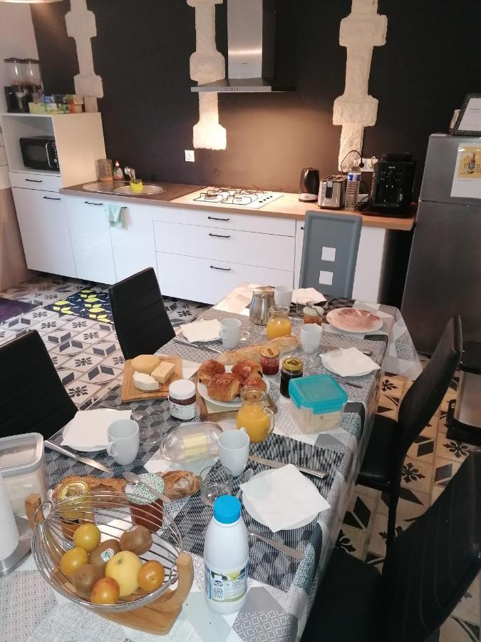 Hotes De L'Isle Saint-Medard-de-Mussidan Eksteriør bilde